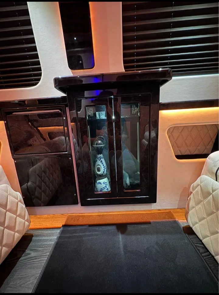 2024 Mercedes Benz Sprinter