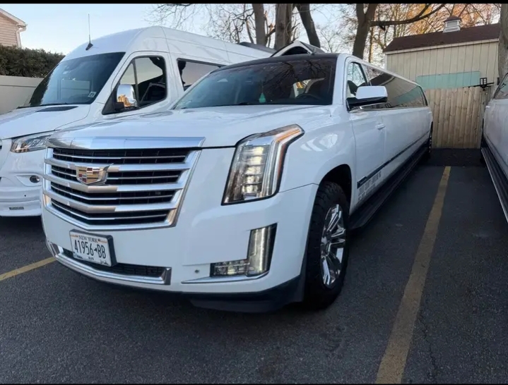 2015 Chevrolet Tahoe Limousine