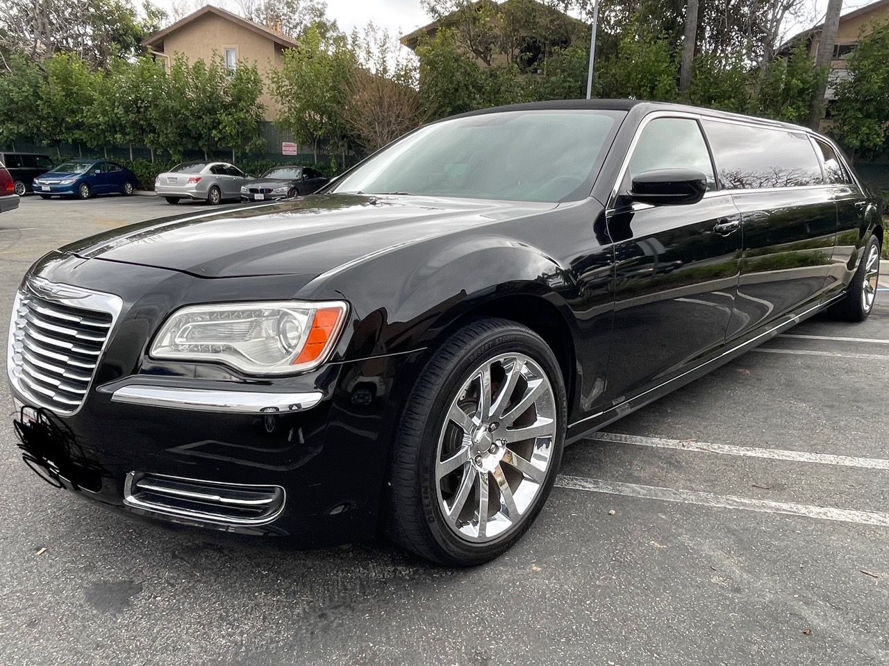 2013 Chrysler 300 Limousine