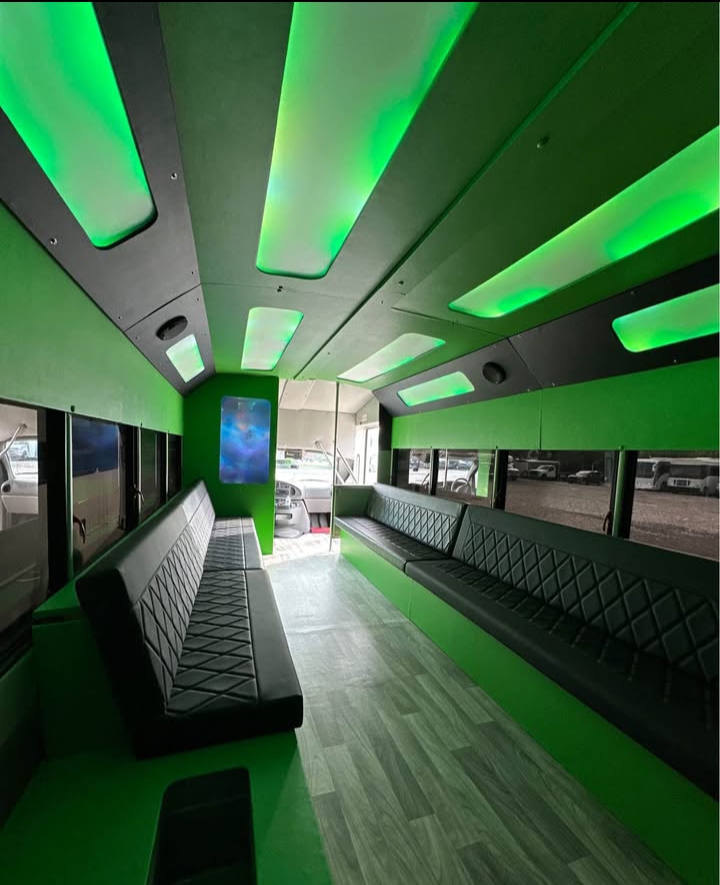 2008 Ford E-450 Party Bus