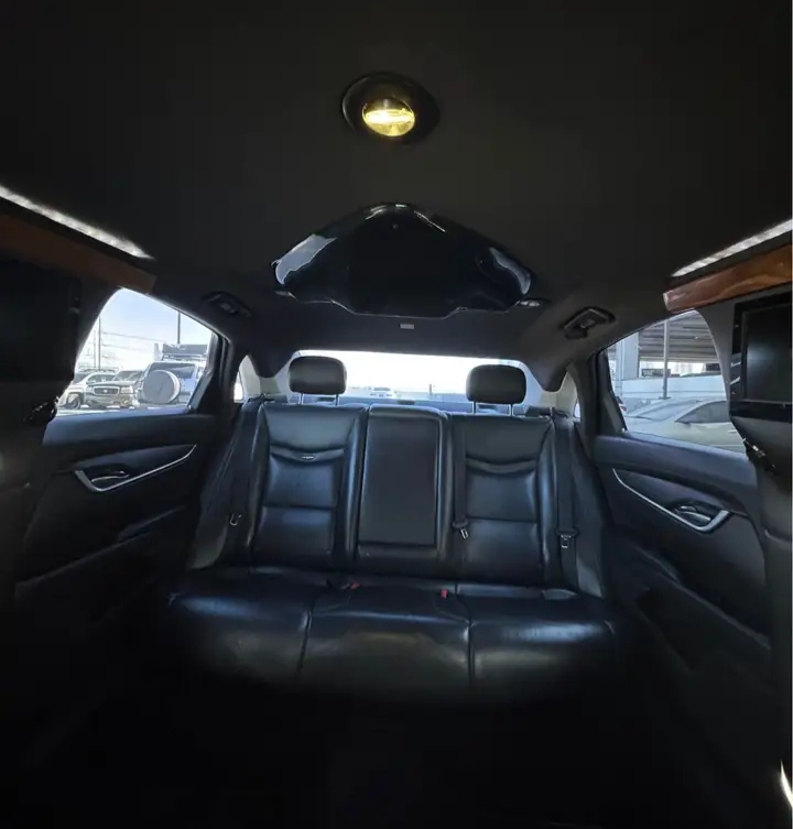 2017 Cadillac XTS Limousine