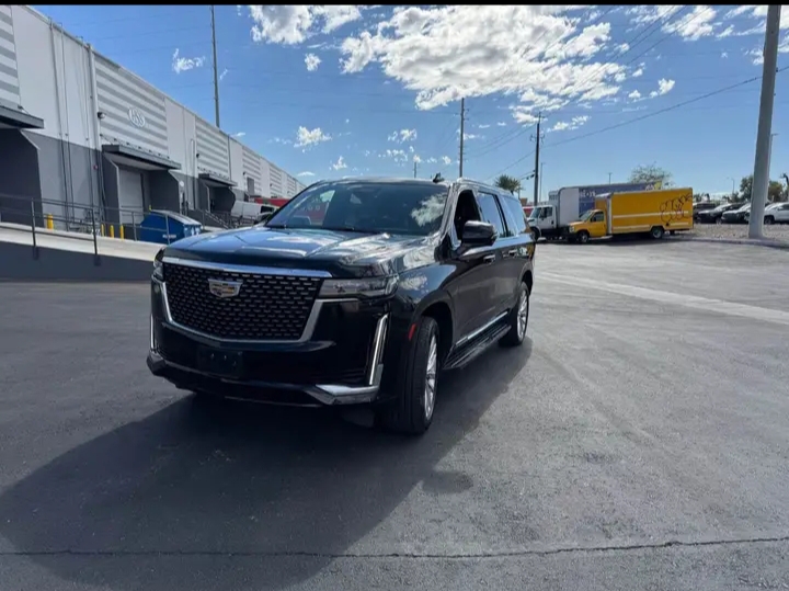 2022 Cadillac Escalade ESV SUV