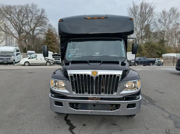 2013 International StarCraft Shuttle Bus