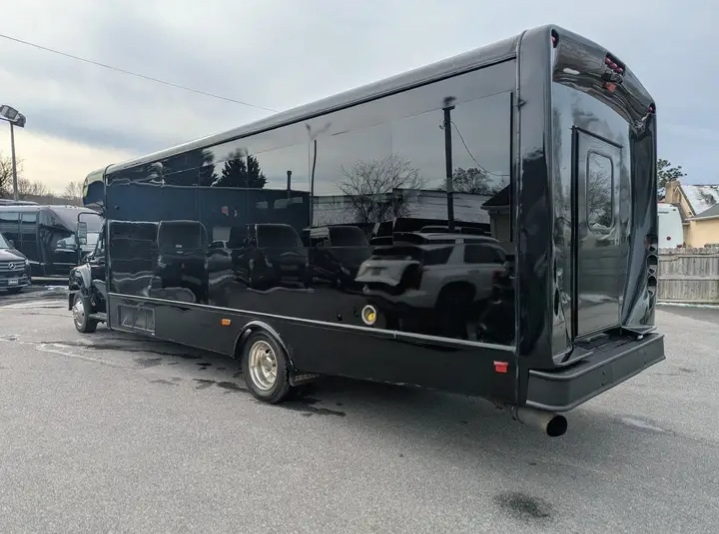 2013 International StarCraft Shuttle Bus