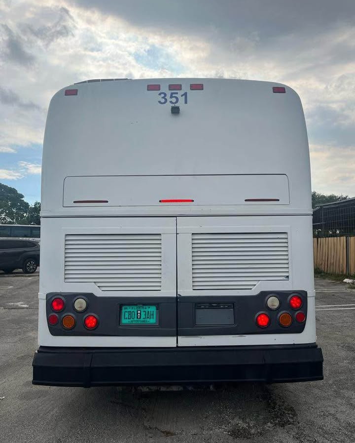 2011 Prevost X3-45 Motorcoach
