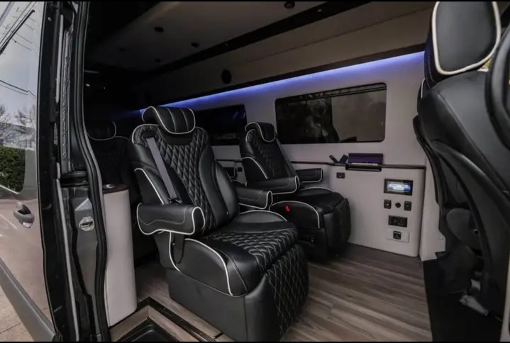 2022 Mercedes Benz Sprinter