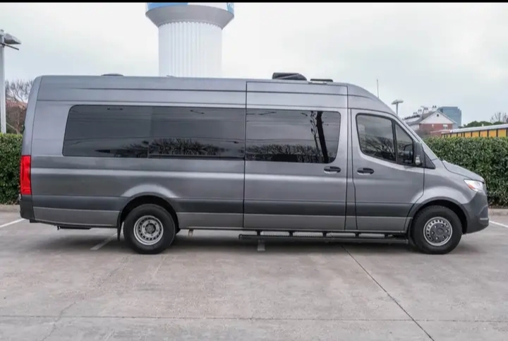 2022 Mercedes Benz Sprinter