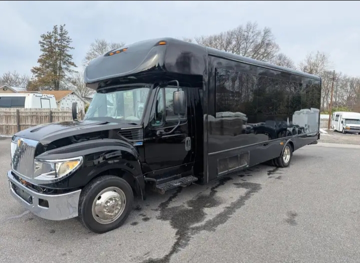 2013 International StarCraft Shuttle Bus