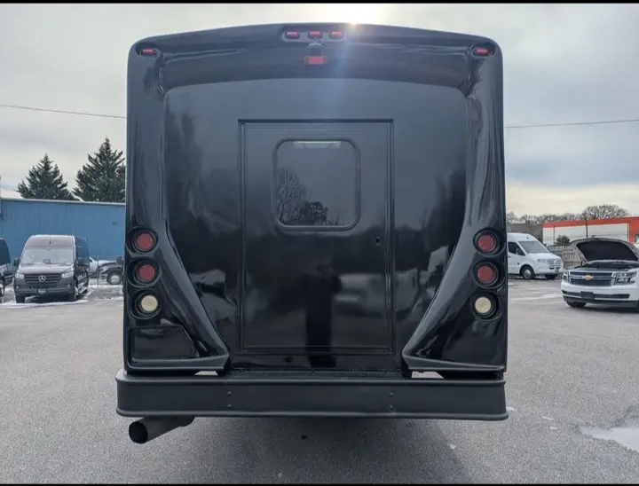 2013 International StarCraft Shuttle Bus