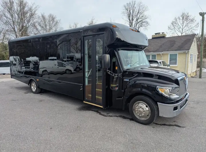 2013 International StarCraft Shuttle Bus