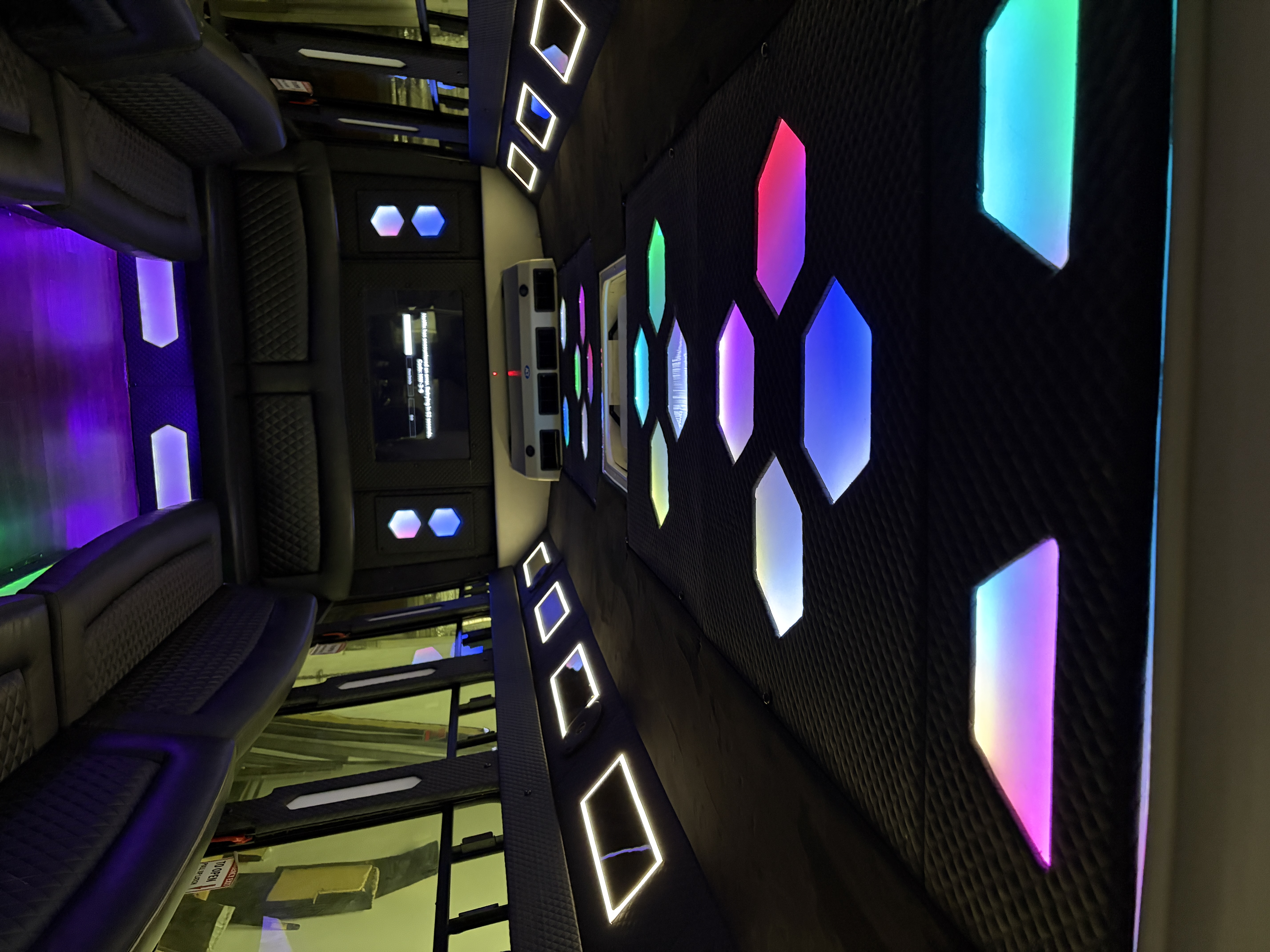 2013 Ford E-450 Limo Bus