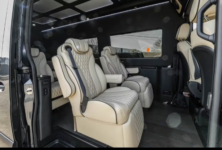 2023 Mercedes Benz Sprinter