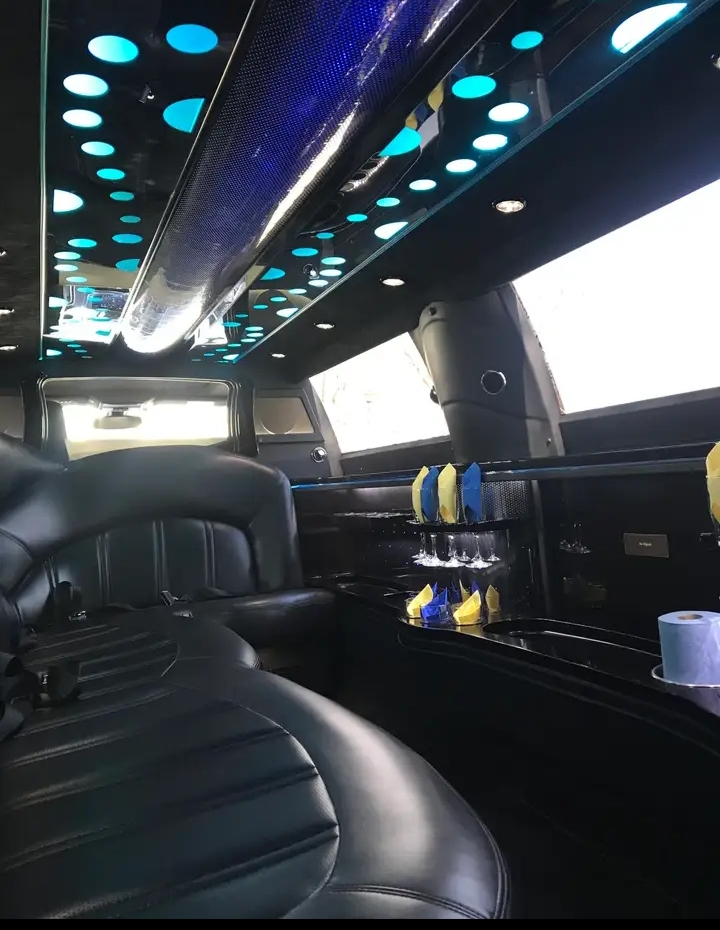 2014 Lincoln MKT Stretch Limousine