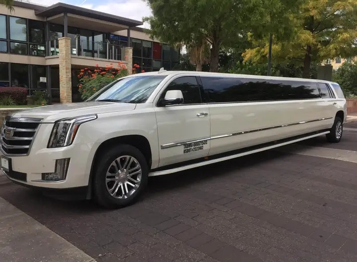 2015 Cadillac Escalade Limousine