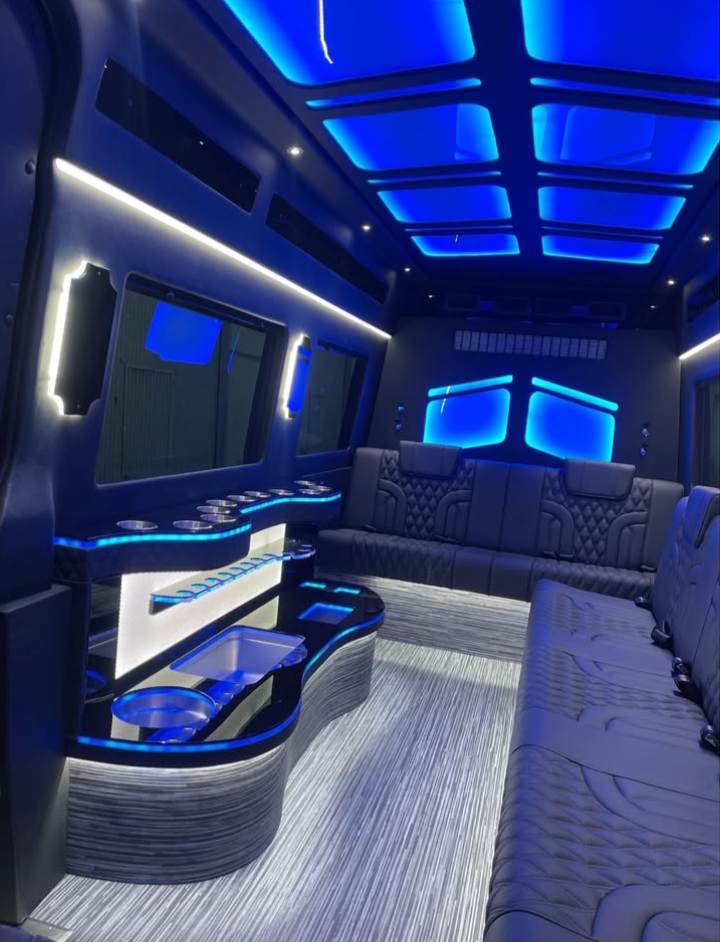 2023 Mercedes Benz Sprinter