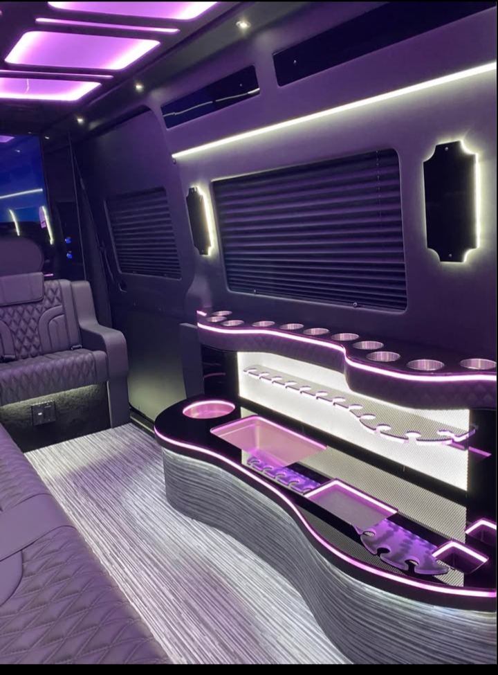 2023 Mercedes Benz Sprinter