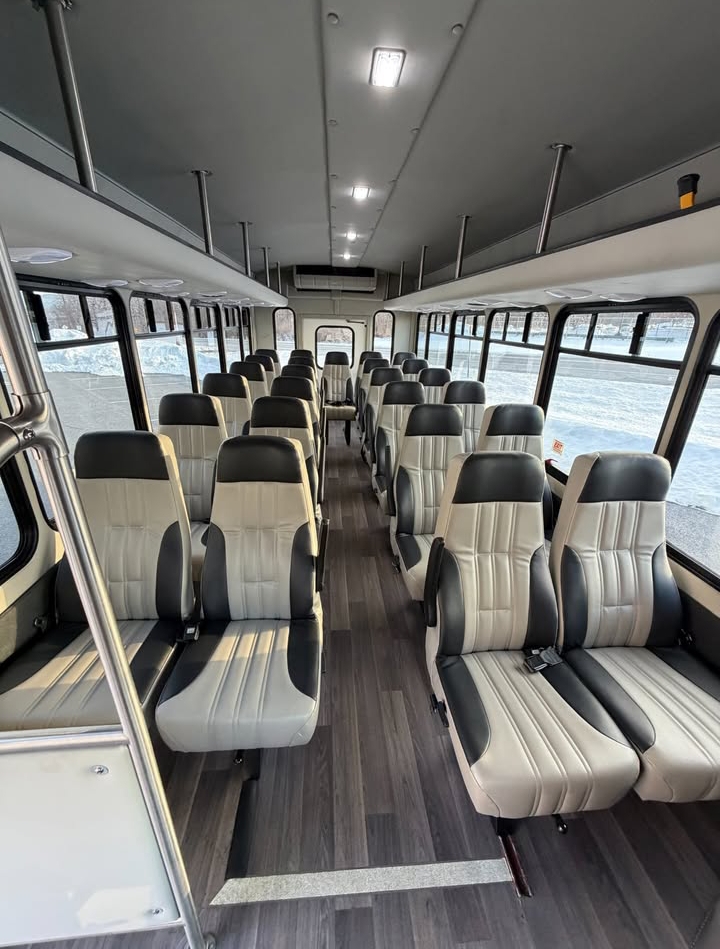 2023 Ford E-450 Starcraft Allstar Shuttle Bus