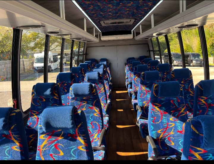 2014 International Turtle Top Shuttle Bus