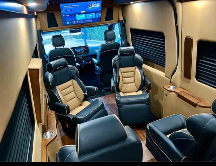 2024 Mercedes Benz Sprinter