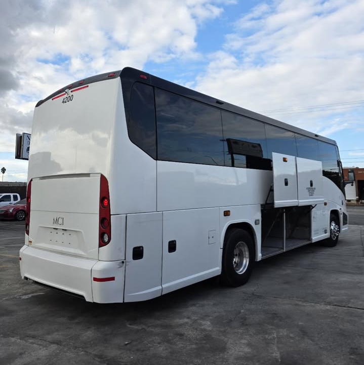 2020 MCI J3500 Motorcoach