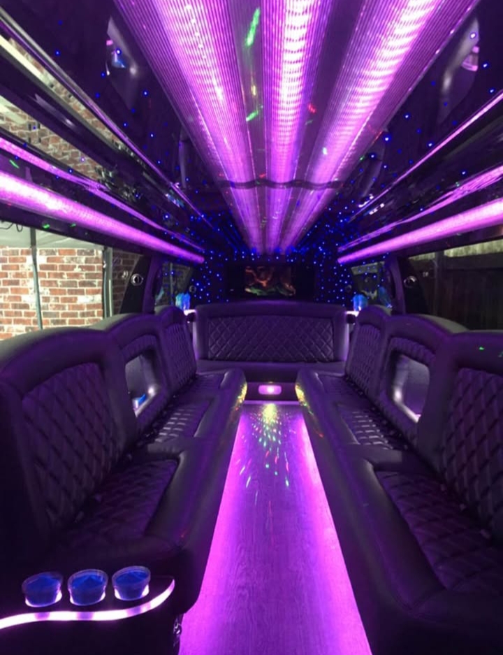 2018 GMC Yukon XL SUV Limousine