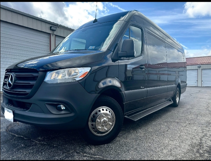 2024 Mercedes Benz Sprinter