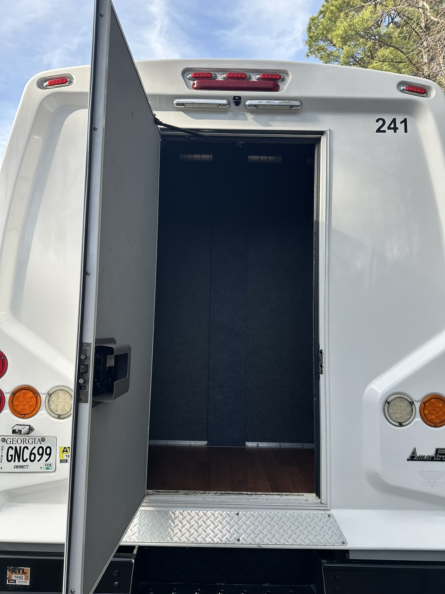 2016 Ameritrans Mini Bus