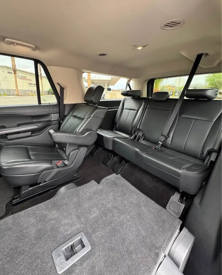 2022 Ford Expedition Max XLT SUV