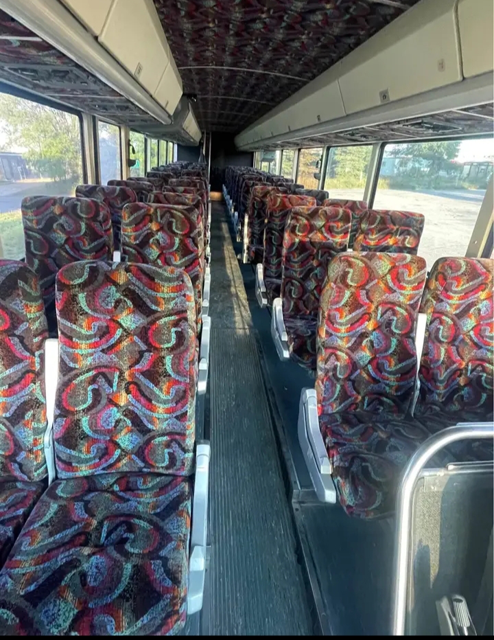 2000 MCI D-56 Motorcoach