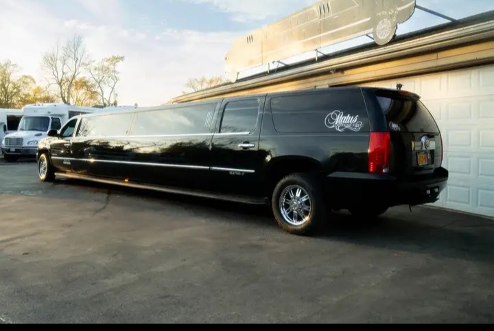 2008 Cadillac Escalade Limousine