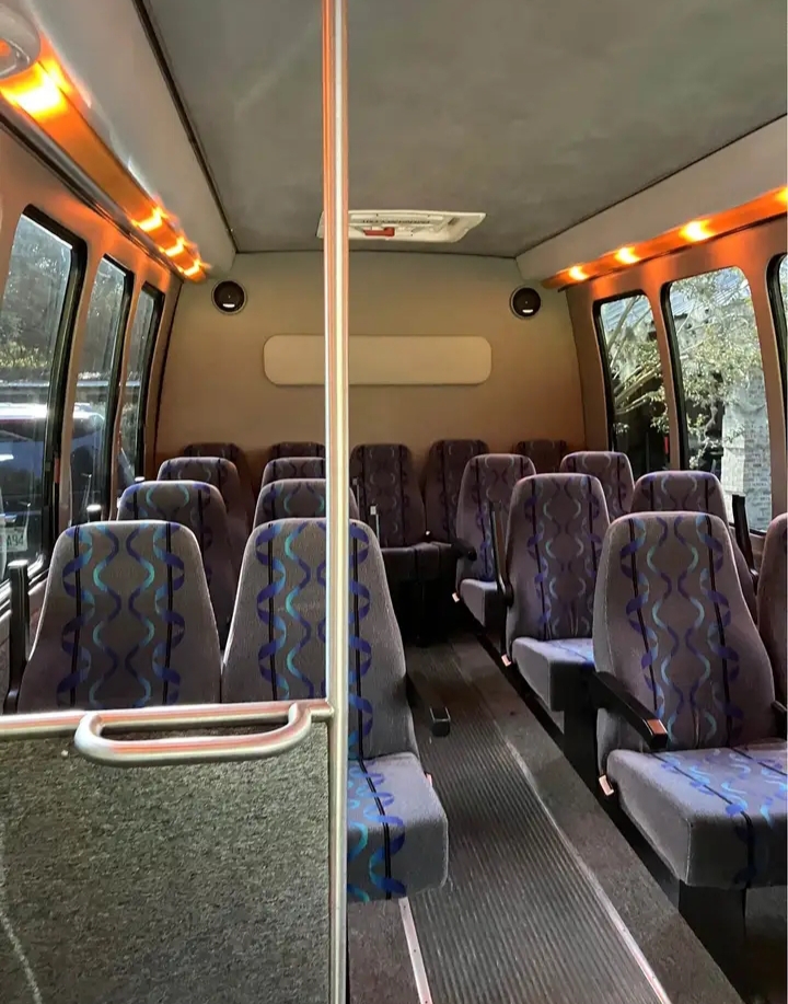 2003 Ford E-450 Shuttle Bus