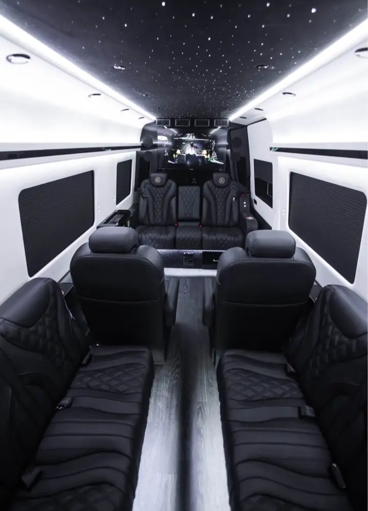 2022 Mercedes Benz Sprinter