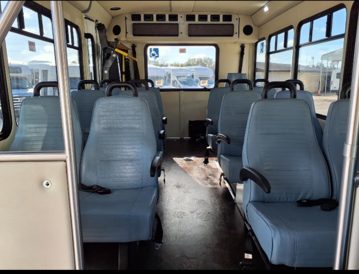 2021 Ford E-350 Shuttle Bus