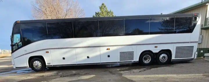 2013 MCI J4500 Motorcoach