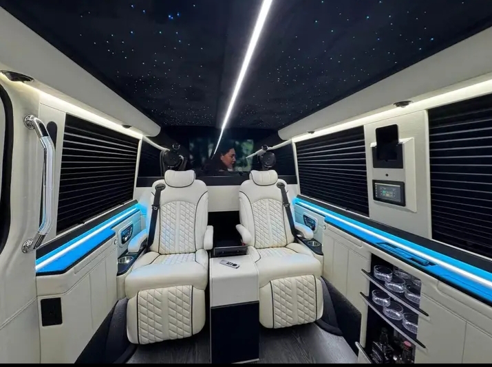 2025 Mercedes Benz Sprinter