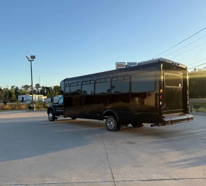 2013 Ford F-550 Party Bus