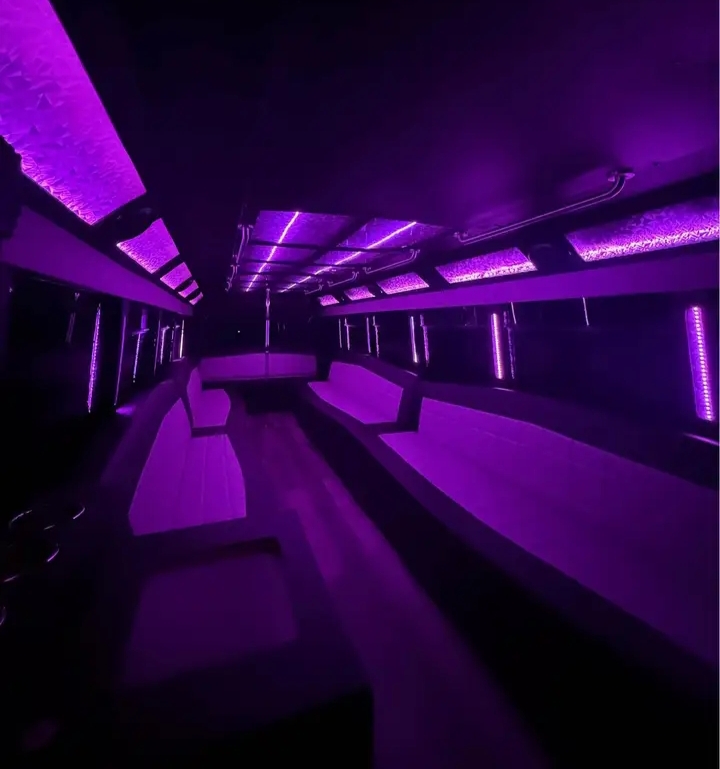 2013 Ford F-550 Party Bus