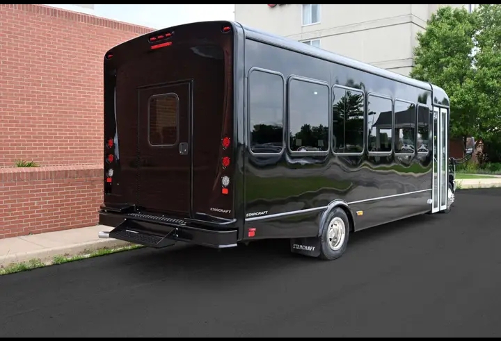 2024 Ford E-450 Shuttle Bus