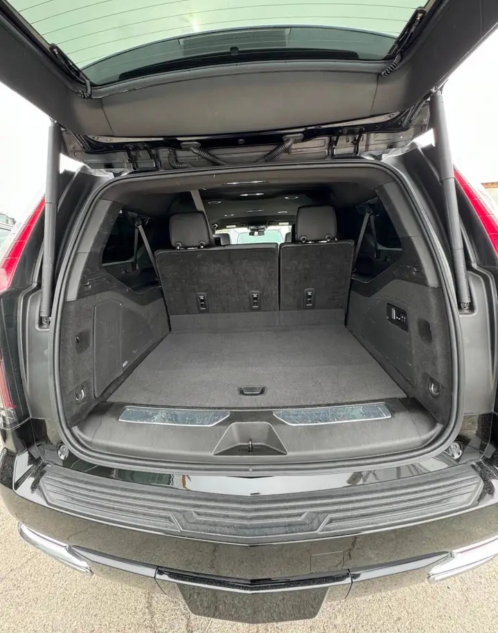 2023 Cadillac Escalade ESV SUV