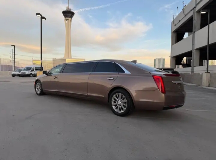 2015 Cadillac XTS Limousine
