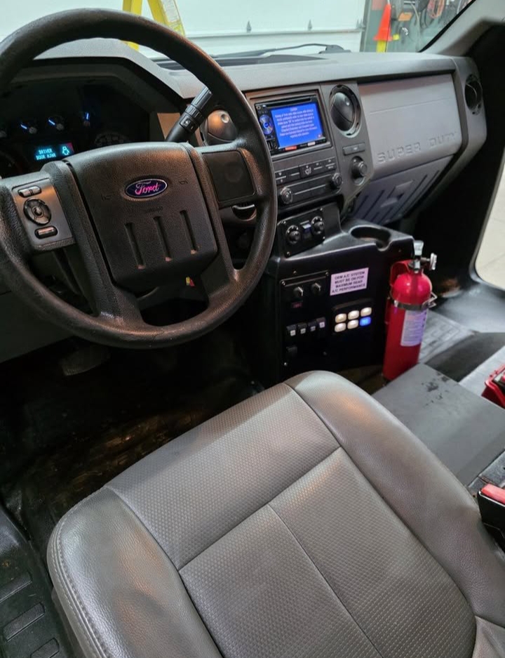 2012 Ford F-550 Limo Bus