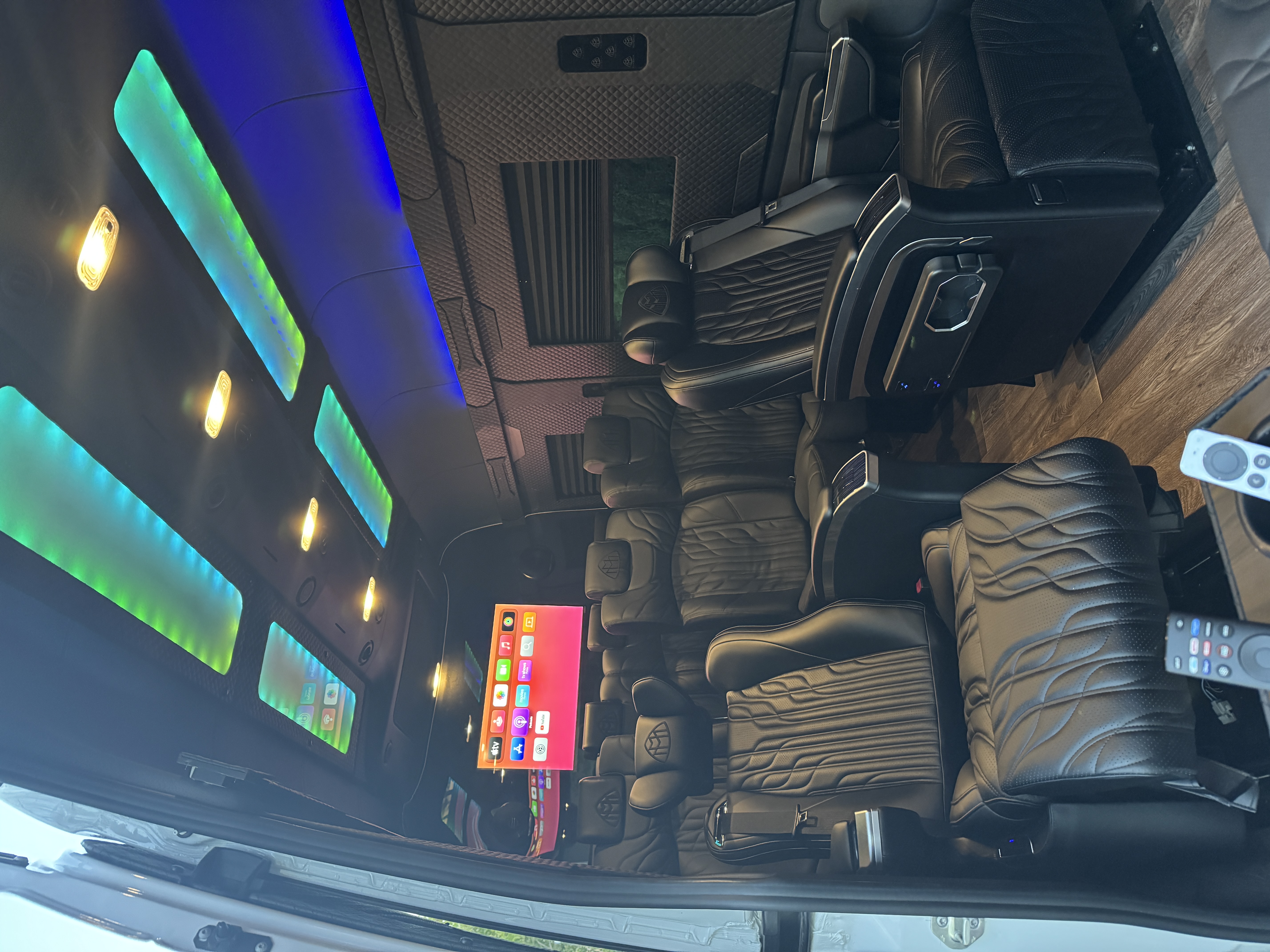 Mercedes-Benz Sprinter 2024