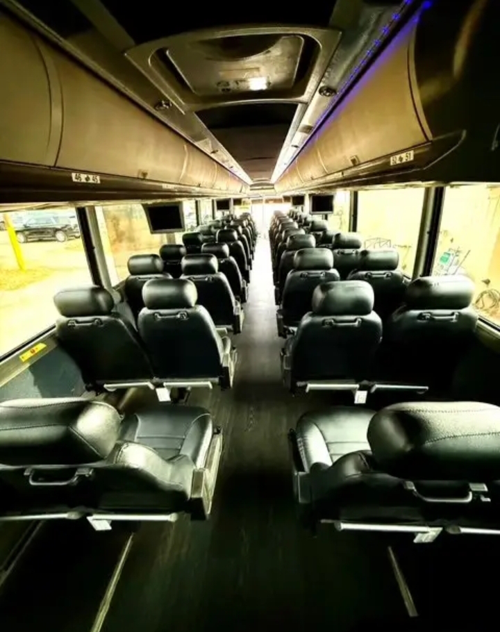 2009 MCI E4500 Motorcoach