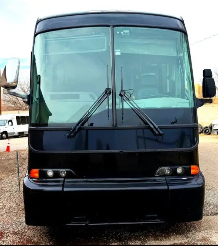 2009 MCI E4500 Motorcoach
