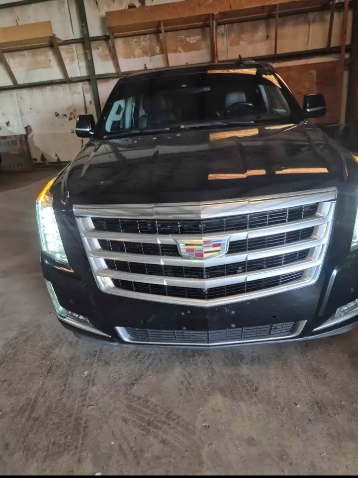 2016 Cadillac Escalade ESV SUV