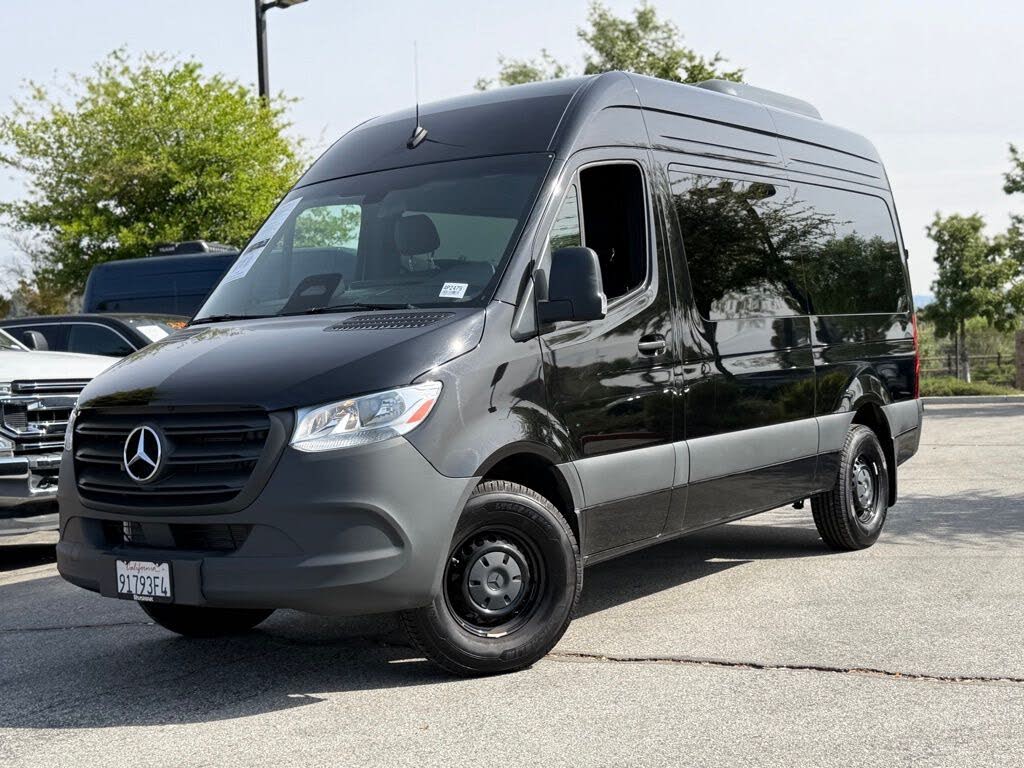 2025 Mercedes Benz Sprinter 2500
