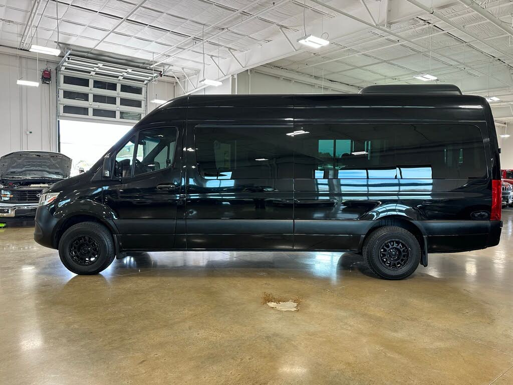 2022 Mercedes Benz Sprinter 2500