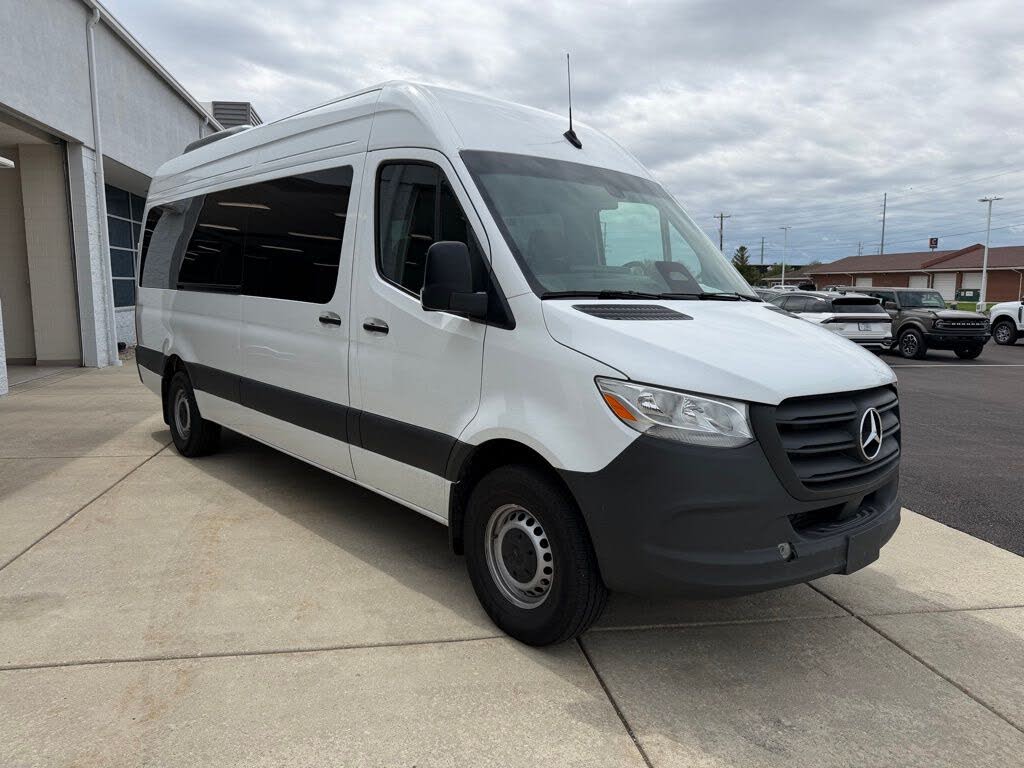 2025 Mercedes Benz Sprinter 2500
