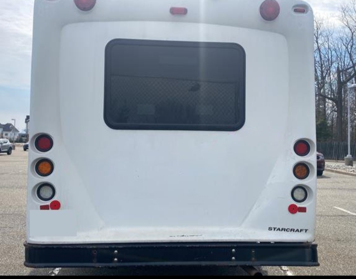 2018 Ford E-450 Shuttle Bus