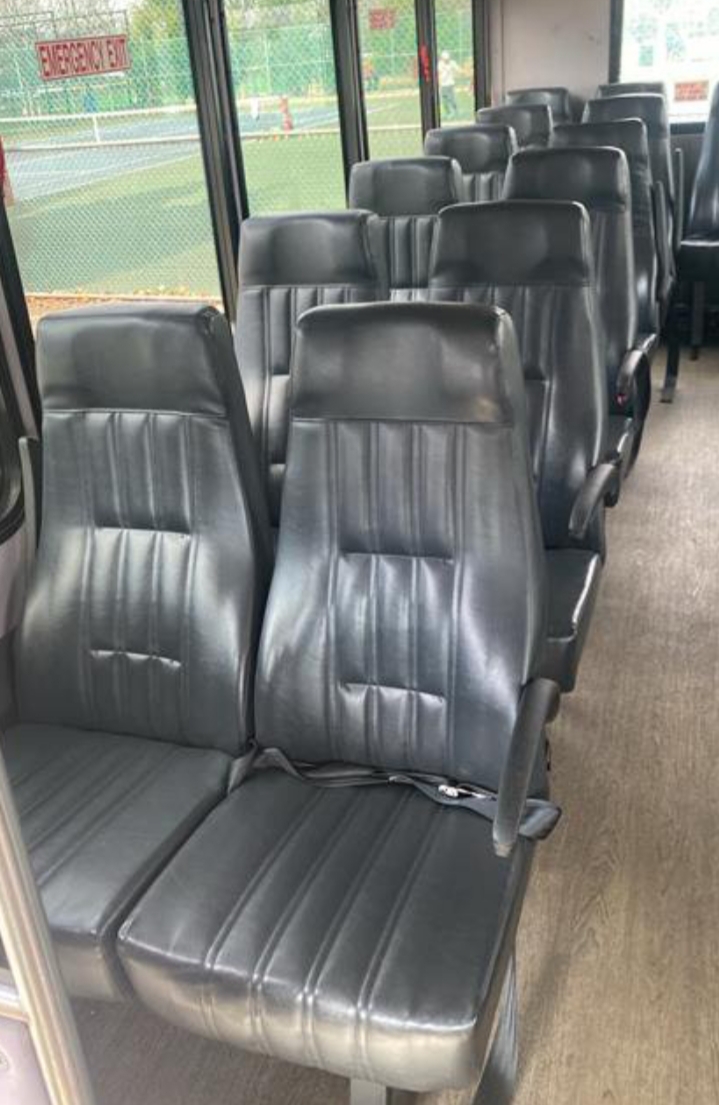 2018 Ford E-450 Shuttle Bus